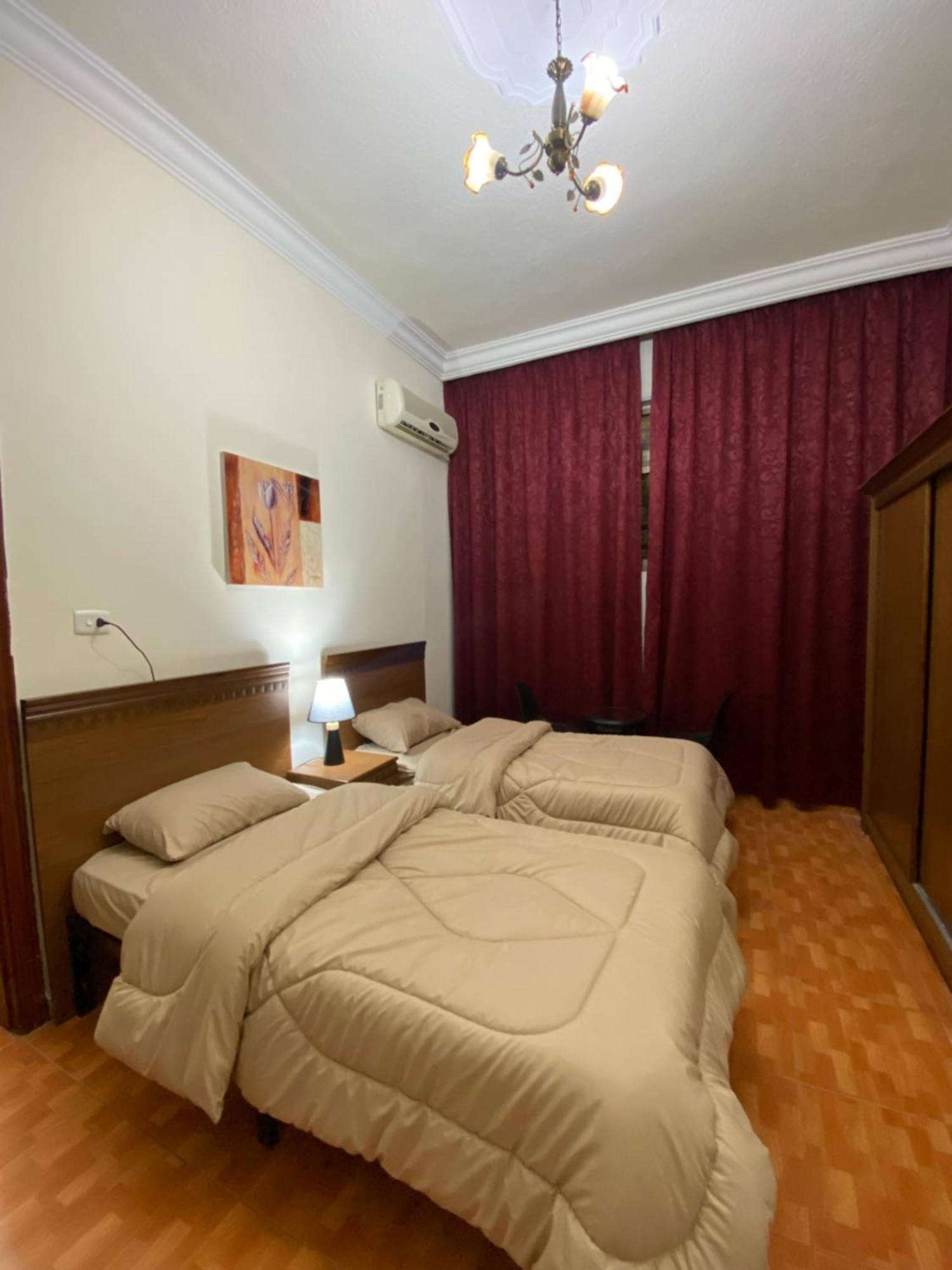 Sufara Hotel Suites Amman Exterior photo