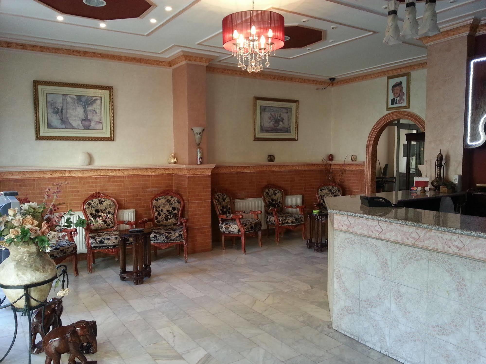 Sufara Hotel Suites Amman Exterior photo